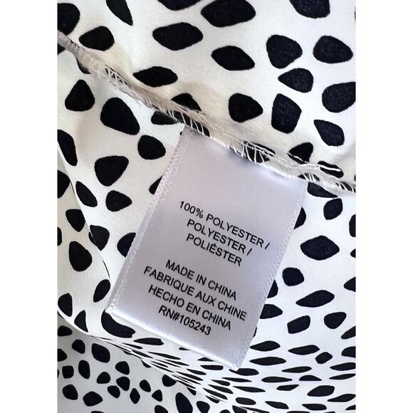 NWT Bobeau Collection Women's Size Small Black White Spotted Sleeveless Blouse - Picture 8 of 8